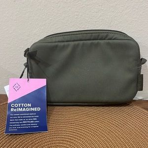 RFID convertible pouch